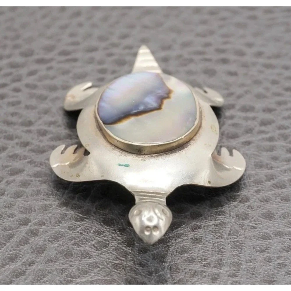 Vintage Turtle Brooch Abalone Shell Inlay Pin Silver Tone Boho